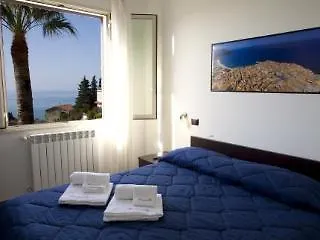 Bouganville Frühstückspension 3*